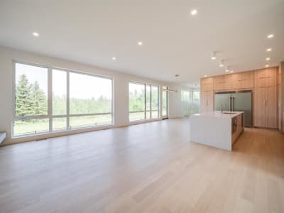 Luxury estate at 6090 Crawford Dr SW, Edmonton, AB — photo 3
