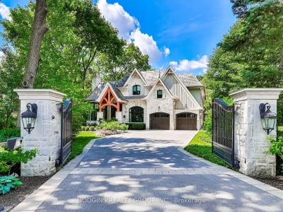 Luxury estate at 1372 Aldo Drive, Mississauga, ON — photo 1