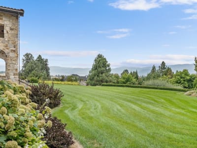 Luxury estate at 4303 Takla Road, Kelowna, BC — photo 36