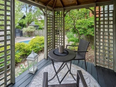 Luxury estate at 381 Queen Street South, Hamilton, ON — photo 26