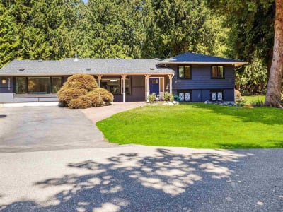 Luxury estate at 3965 Viewridge Place, West Vancouver, BC — photo 18