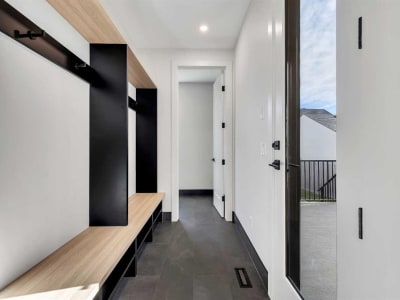 Luxury estate at 342 Normandy Drive Southwest, Calgary, AB — photo 11