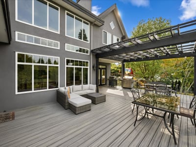 Luxury estate at 16505 26 Avenue, Surrey, BC — photo 10