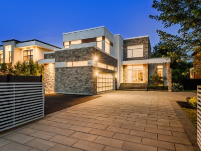Luxury estate at 1034 Rue de Thavenet, Carignan, QC — photo 1