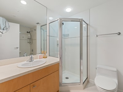 Luxury estate at 1790 Bayshore Drive #1404, Vancouver, BC — photo 38