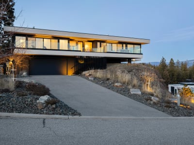 Luxury estate at 1190 Stoneypointe Court, Kelowna, BC — photo 6