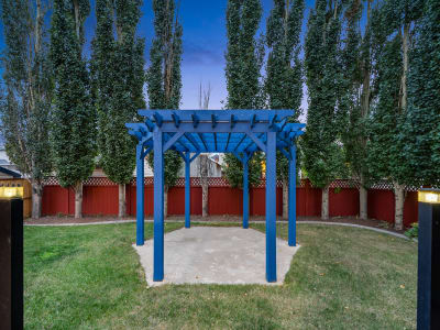 Luxury estate at 192 West Lakeview Place, Chestermere, AB — photo 26
