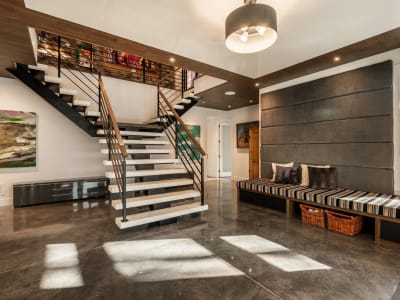 Luxury estate at 7405 Chemin de Saint-Jean, La Prairie, QC — photo 3