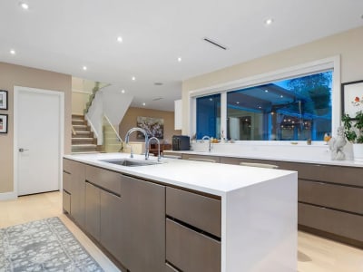 Luxury estate at 990 Jefferson Avenue, West Vancouver, BC — photo 10