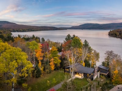 Luxury estate at 183 Chemin St Guillaume #180, Saint-Donat-de-Montcalm, QC — photo 1
