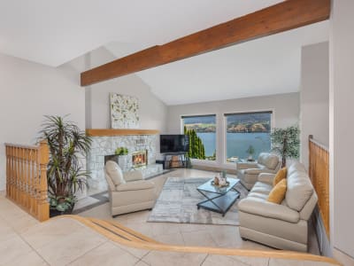 Luxury estate at 7994 Tronson Road, Vernon, BC — photo 8