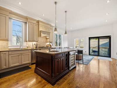 Luxury estate at 249 Bedford Park Avenue, Toronto, ON — photo 8