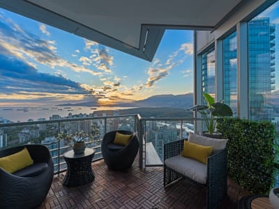 Luxury estate at 1128 West Georgia Street #4903, Vancouver, BC — photo 22