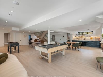 Luxury estate at 2 Allen Manor, Markham, ON — photo 21
