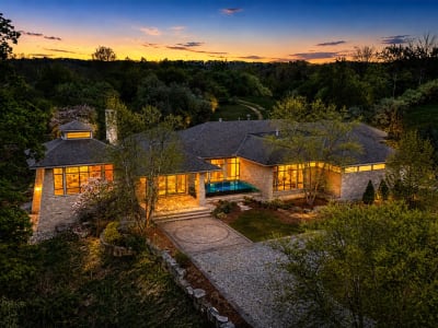 Luxury estate at 1099 Mineral Springs Road, Hamilton, ON — photo 5