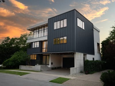 Luxury estate at 5 Michigan Avenue, St. Catharines, ON — photo 3