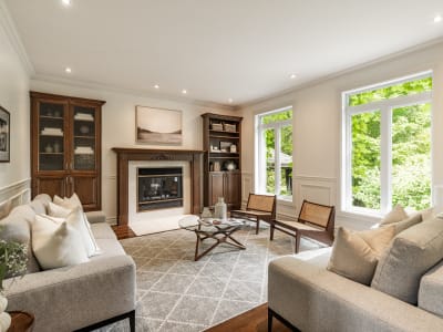 Luxury estate at 53 Av. du Bel-Horizon, Sainte-Julie, QC — photo 5