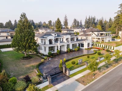 Luxury estate at 13083 57 Avenue, Surrey, BC — photo 10
