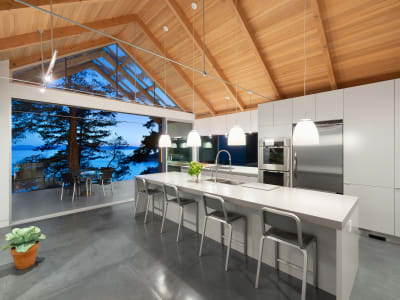 Luxury estate at 931 Ocean Park Lane, Bowen Island, BC — photo 75
