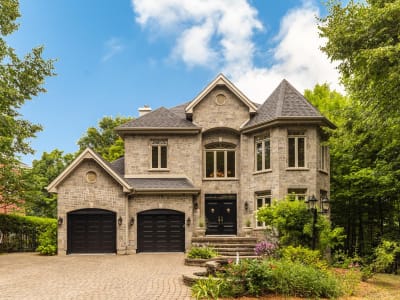 Luxury estate at 53 Av. du Bel-Horizon, Sainte-Julie, QC — photo 17
