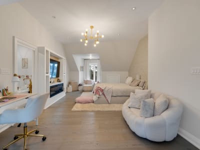 Luxury estate at 140 Ravendale Court, Vaughan, ON — photo 13