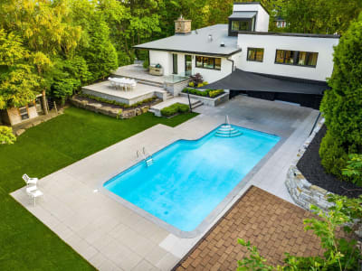 Luxury estate at 1970 Rue du Sommet-Trinité, St-Bruno-de-Montarville, QC — photo 4