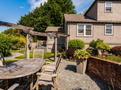 Luxury estate at 2741 Dufferin Avenue, Victoria, BC — photo 20