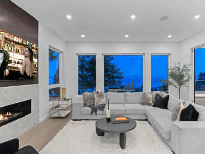 Luxury estate at 13169 Marine Drive, Surrey, BC — photo 2