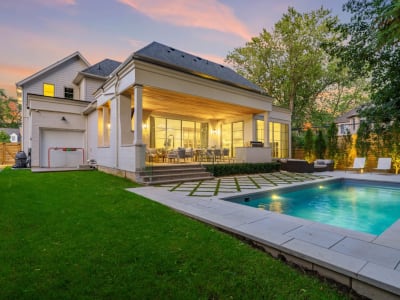 Luxury estate at 304 Pomona Avenue, Burlington, ON — photo 40