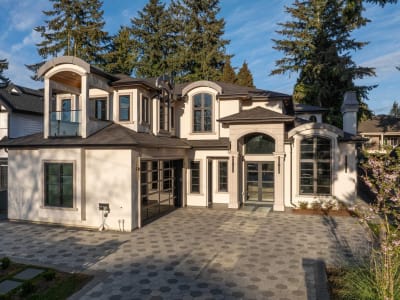 Luxury estate at 10258 128A Street, Surrey, BC — photo 1