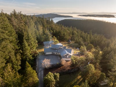 Luxury estate at 10339 Sunshine Coast Highway, Halfmoon Bay, BC — photo 1