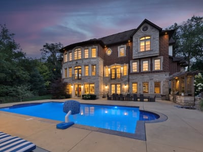 Luxury estate at 1459 Stavebank Road, Mississauga, ON — photo 6