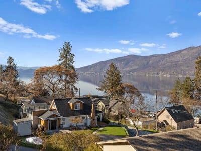 Luxury estate at 10989 Maddock Avenue, Lake Country, BC — photo 14