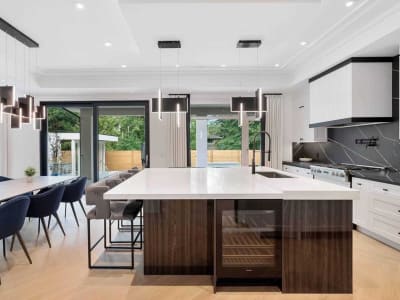 Luxury estate at 116 Patricia Drive, King City — photo 4