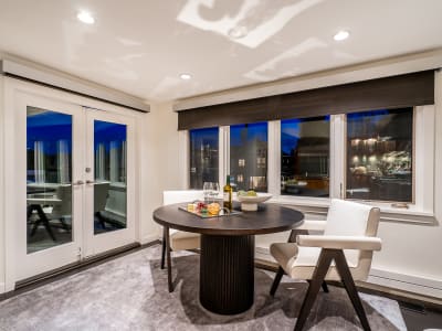 Luxury estate at 3262 West 1st Avenue, Vancouver, BC — photo 24