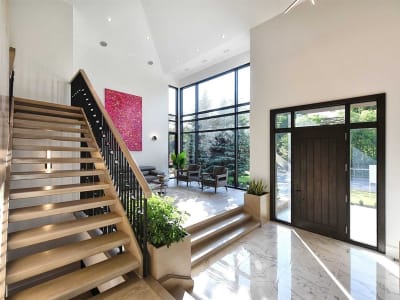 Luxury estate at 4042 Apple Valley Lane, Burlington — photo 2