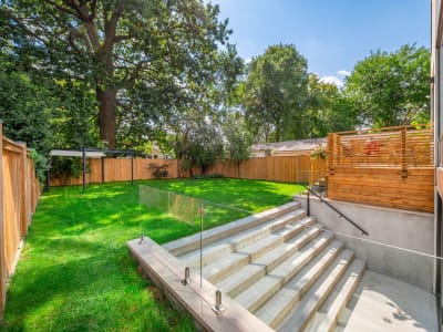 Luxury estate at 7 Edgecroft Road, Toronto — photo 24