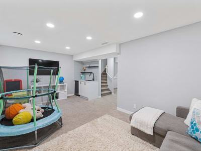 Luxury estate at 158 Carringvue Park Northwest, Calgary, AB — photo 17