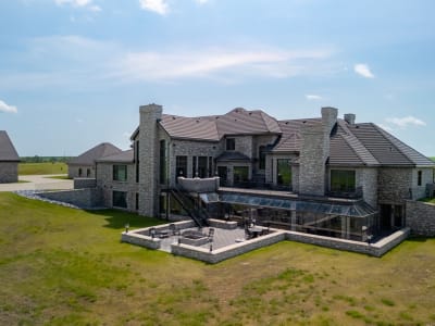 Luxury estate at 240046 Township Road 284, Kneehill County, AB — photo 37