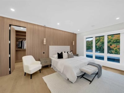 Luxury estate at 16 Ruscoe Cresecent, Toronto — photo 13