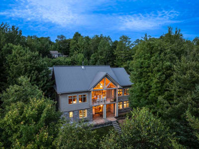 Luxury estate at 2100 Chemin de Georgeville, Magog, QC — photo 2