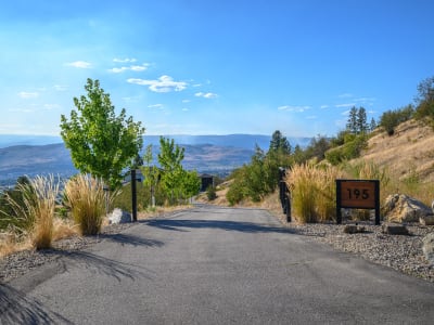 Luxury estate at 195 Ravine Drive, North Okanagan, BC — photo 1