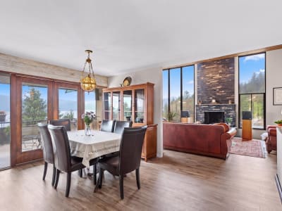 Luxury estate at 115 Isleview Place, Lions Bay, BC — photo 6