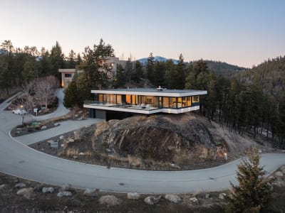 Luxury estate at 1190 Stoneypointe Court, Kelowna, BC — photo 3