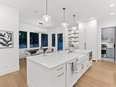 Luxury estate at 13026 16 Avenue, Surrey, BC — photo 8