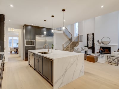 Luxury estate at 102 Cumming Court, Hamilton, ON — photo 17
