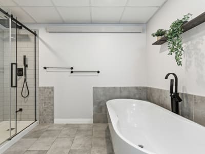 Luxury estate at 265 Rue Rosedale, Ayer's Cliff, QC — photo 28