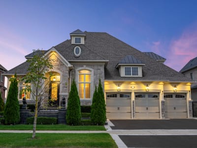 Luxury estate at 28 Chuck Ormsby Crescent, King City, ON — photo 16