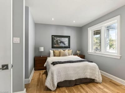 Luxury estate at 389 Clarendon Drive, Hamilton, ON — photo 15