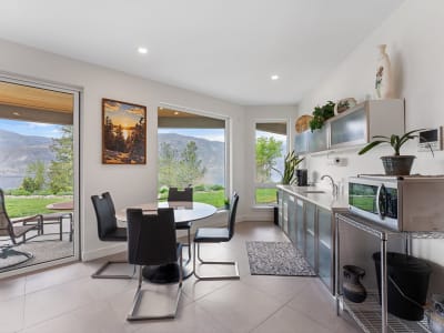 Luxury estate at 328 Lochview Road, Kelowna, BC — photo 31